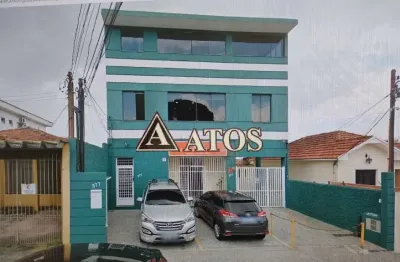 Casa comercial para alugar na Vila Carmosina, São Paulo  por R$ 4.500