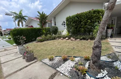 Casa em condomínio fechado com 4 quartos à venda na Avenida Professor Nilton Lins, Flores, Manaus