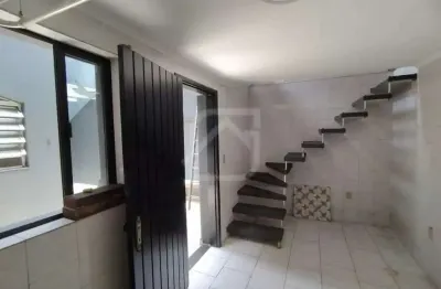Casa com 3 quartos à venda na rua rogério giorgi, 551, parque marajoara, santo andré por r$ 500.000