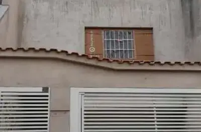 Casa com 4 quartos à venda na rua tibagi, 184, vila curuçá, santo andré por r$ 732.000