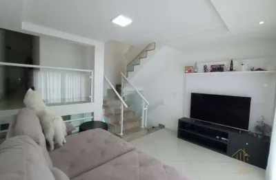 Casa com 3 quartos para alugar na Rua Sebastião Romão Samperi, Vila Gomes Cardim, São Paulo