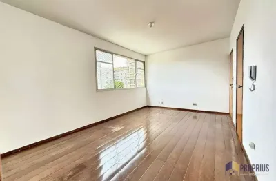 Apartamento com 2 quartos à venda na Rua Nunes Vieira, 358, Santo Antônio, Belo Horizonte por R$ 560.000