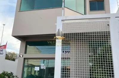 Prédio para alugar na Rua Treze de Maio, 239, Centro, Jacareí