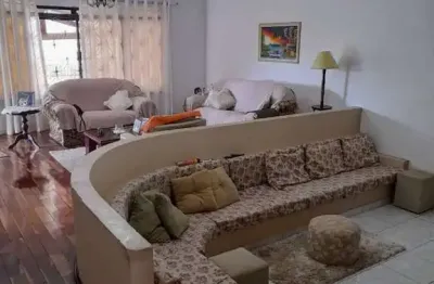 Casa com 3 quartos à venda na Vila Galo, Americana 