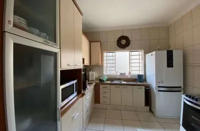 Casa com 3 quartos à venda no Jardim Bela Vista, Americana 