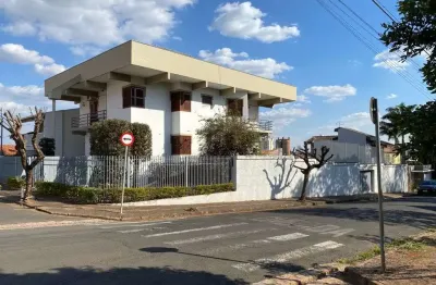 Casa com 4 quartos à venda em Chácara Machadinho I, Americana 