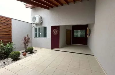 Casa com 2 quartos à venda no Parque Nova Carioba, Americana 