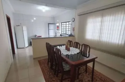 Casa com 3 quartos à venda na Vila Bertini, Americana 