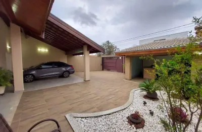 Casa com 3 quartos à venda no Jardim Jacyra, Americana 