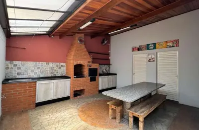 Casa com 3 quartos à venda no Parque Novo Mundo, Americana 