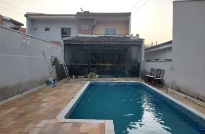 Casa com 3 quartos à venda no Parque Residencial Jaguari, Americana 