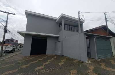 Casa comercial à venda no Jardim Jacyra, Americana 