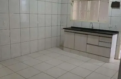 Casa com 2 quartos à venda no Jardim da Balsa I, Americana 