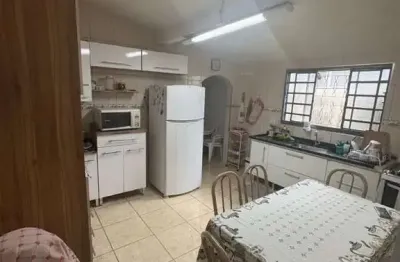 Casa com 3 quartos à venda no Jardim São Domingos, Americana 