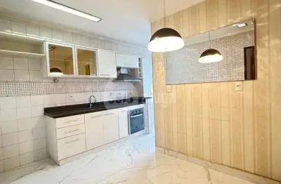 Apartamento com 2 dormitórios em localização privilegiada