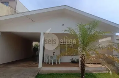 Casa com 3 quartos à venda na Vila Louricilda, Americana 