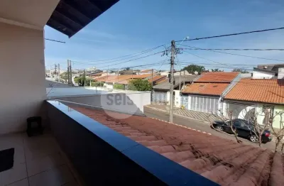 Vende-se 2 casas, uma sobre a outra a mesma planta , cada uma 80m² . aceita permuta com ap até 200 mil , ou carro.dá financiamento