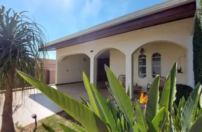 Casa com 2 quartos à venda no Jardim Paulistano, Americana 