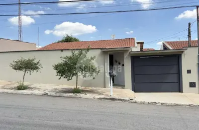 Casa com 3 quartos à venda em Santa Cruz, Americana 