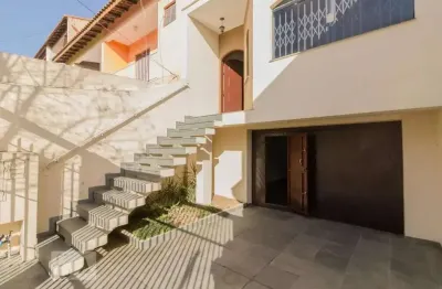 Casa com 3 quartos para alugar na Vila Curuçá, Santo André 