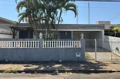 Casa com 4 quartos à venda no Jardim Santana, Americana 