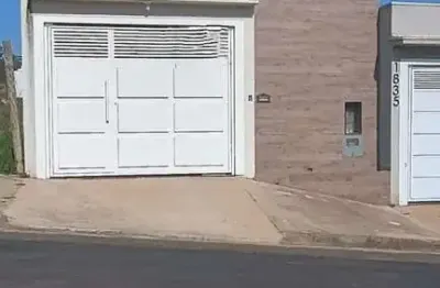 Casa com 3 quartos para alugar no Paraíso, Americana 