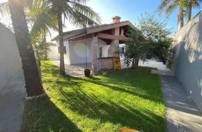 Casa para venda em itanhaém, bopiranga, 3 dormitórios, 1 suíte, 2 banheiros, 5 vagas