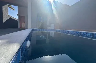 Casa para venda em itanhaém, nova itanhaém, 2 dormitórios, 1 suíte, 1 banheiro, 2 vagas