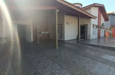 Casa para venda em itanhaém, jardim regina, 4 dormitórios, 2 suítes, 1 banheiro, 3 vagas