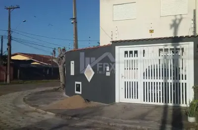 Sobrado para venda em itanhaém, tupy, 2 dormitórios, 1 banheiro, 2 vagas