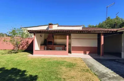Casa para venda em itanhaém, balneário gaivota, 2 dormitórios, 2 suítes, 1 banheiro, 11 vagas