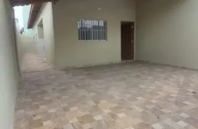 Casa para Venda em Mongaguá, Jussara, 2 dormitórios, 1 suíte, 1 banheiro, 2 vagas