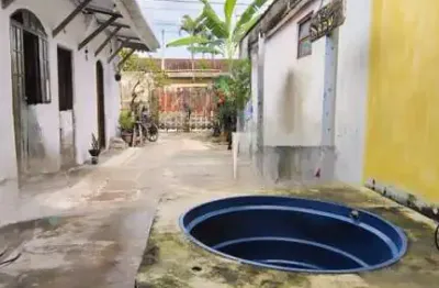 Casa para Venda em Itanhaém, Santa Terezinha, 1 dormitório, 1 banheiro, 2 vagas