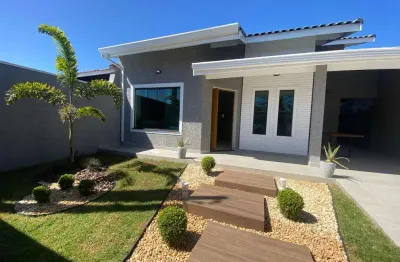 Casa Alto Padrão para Venda em Peruíbe, Oasis, 3 dormitórios, 1 suíte, 1 banheiro, 2 vagas
