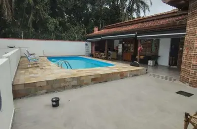 Casa para Venda em Itanhaém, Parque Augustus, 2 dormitórios, 2 banheiros, 10 vagas