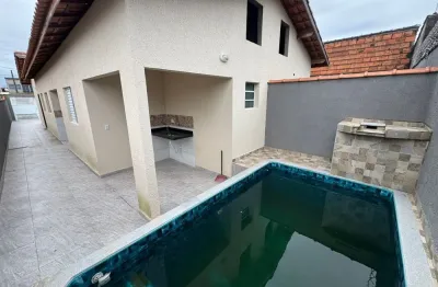 Casa com piscina, para a venda, em itanhaém, litoral sul de sp