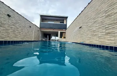 Casa na praia com piscina para venda em itanhaém, litoral sul de sp