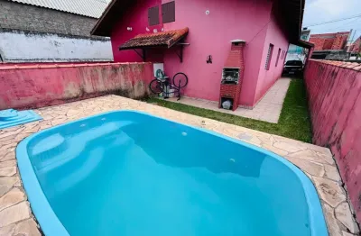 Casa com piscina para venda em itanhaém, litoral sul de são paulo