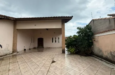 Casa com 3 quartos à venda na Praça Ângelo Guerra, 796, Parque Augustus, Itanhaém