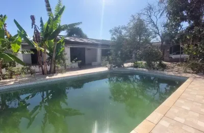 Casa para Venda em Itanhaém, Jardim Corumbá, 4 dormitórios, 2 banheiros, 5 vagas