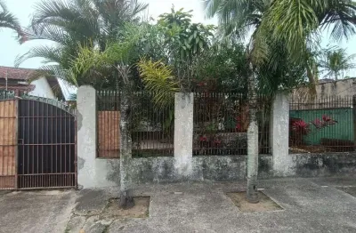 Casa para Venda em Itanhaém, Jardim das Palmeiras, 3 dormitórios, 1 suíte, 1 banheiro, 4 vagas