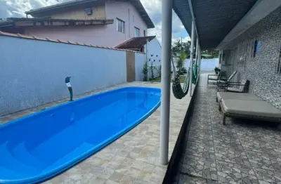 Casa com piscina na praia para Venda em Itanhaém. Litoral Sul de SP