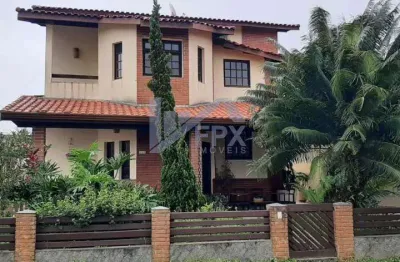 Casa alto padrão para venda em itanhaém, santa terezinha, 4 dormitórios, 1 suíte, 2 banheiros, 4 vagas