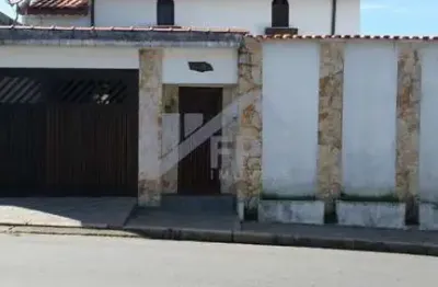 Casa alto padrão para venda em itanhaém, centro, 5 dormitórios, 1 suíte, 4 banheiros, 3 vagas