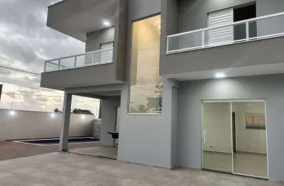 Sobrado para Venda em Itanhaém, Cibratel 2, 3 dormitórios, 2 suítes, 1 banheiro, 4 vagas