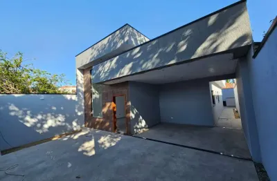 Casa para Venda em Itanhaém, Suarão, 3 dormitórios, 1 suíte, 1 banheiro, 3 vagas