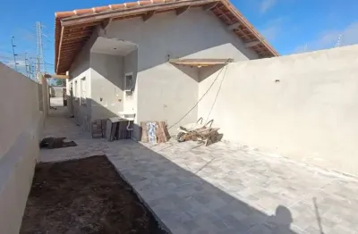 Casa para Venda em Itanhaém, Jardim Jamaica, 2 dormitórios, 1 suíte, 1 banheiro, 2 vagas