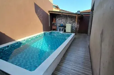 Casa para Venda em Peruíbe, Stella Maris, 2 dormitórios, 1 suíte, 1 banheiro, 2 vagas