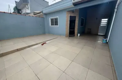 Casa para Venda em Itanhaém, Bopiranga, 3 dormitórios, 1 suíte, 1 banheiro, 3 vagas