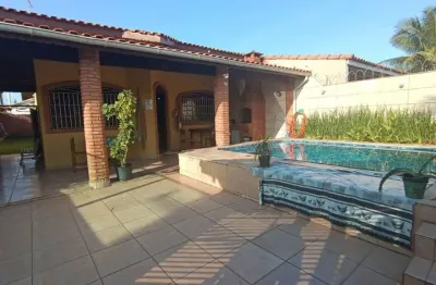 Casa para venda em itanhaém, tupy, 3 dormitórios, 1 suíte, 1 banheiro, 8 vagas